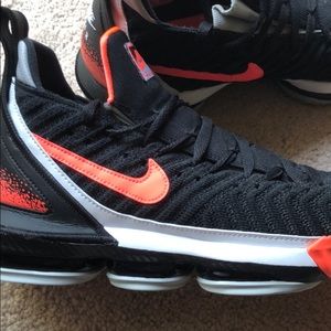 Nike LeBron 16 XVI Black Lava